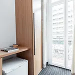 Hotel Naomi
