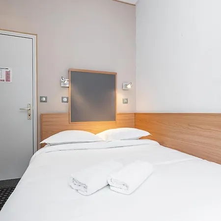 Modern Waikiki Отель