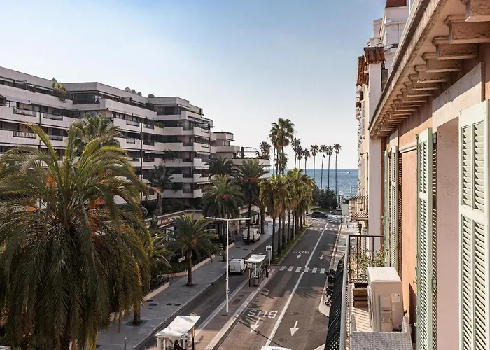 Hotel Modern Waikiki