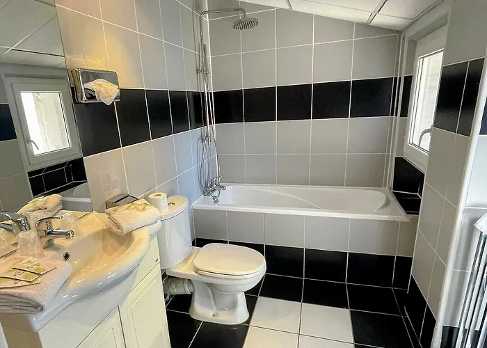 Modern Waikiki 2* Cannes