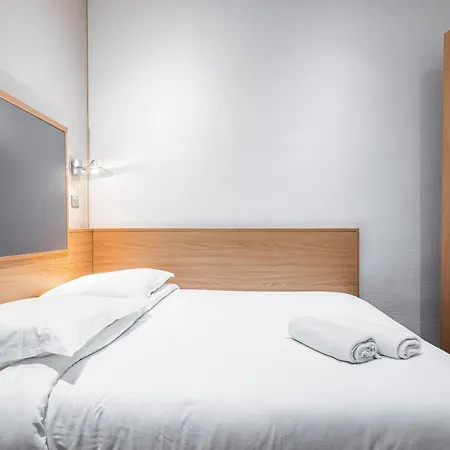 Modern Waikiki Szálloda