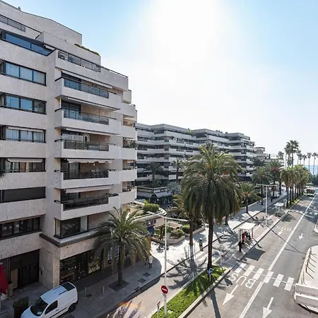 Modern Waikiki Szálloda 2*